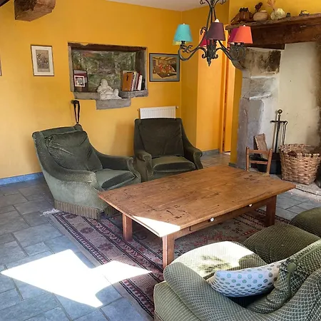 Maison Millage Face Aux Pyrenees בית נופש