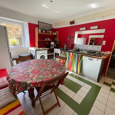 בית נופש Maison Millage Face Aux Pyrenees אולורן-סנט-מארי