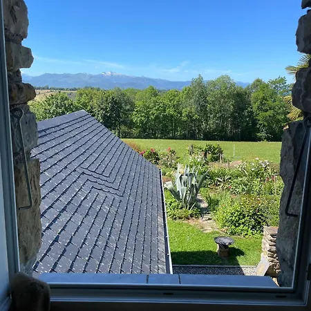 Maison Millage Face Aux Pyrenees אולורן-סנט-מארי