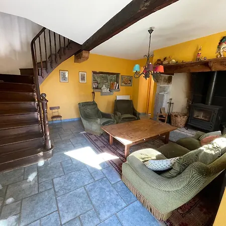 Maison Millage Face Aux Pyrenees